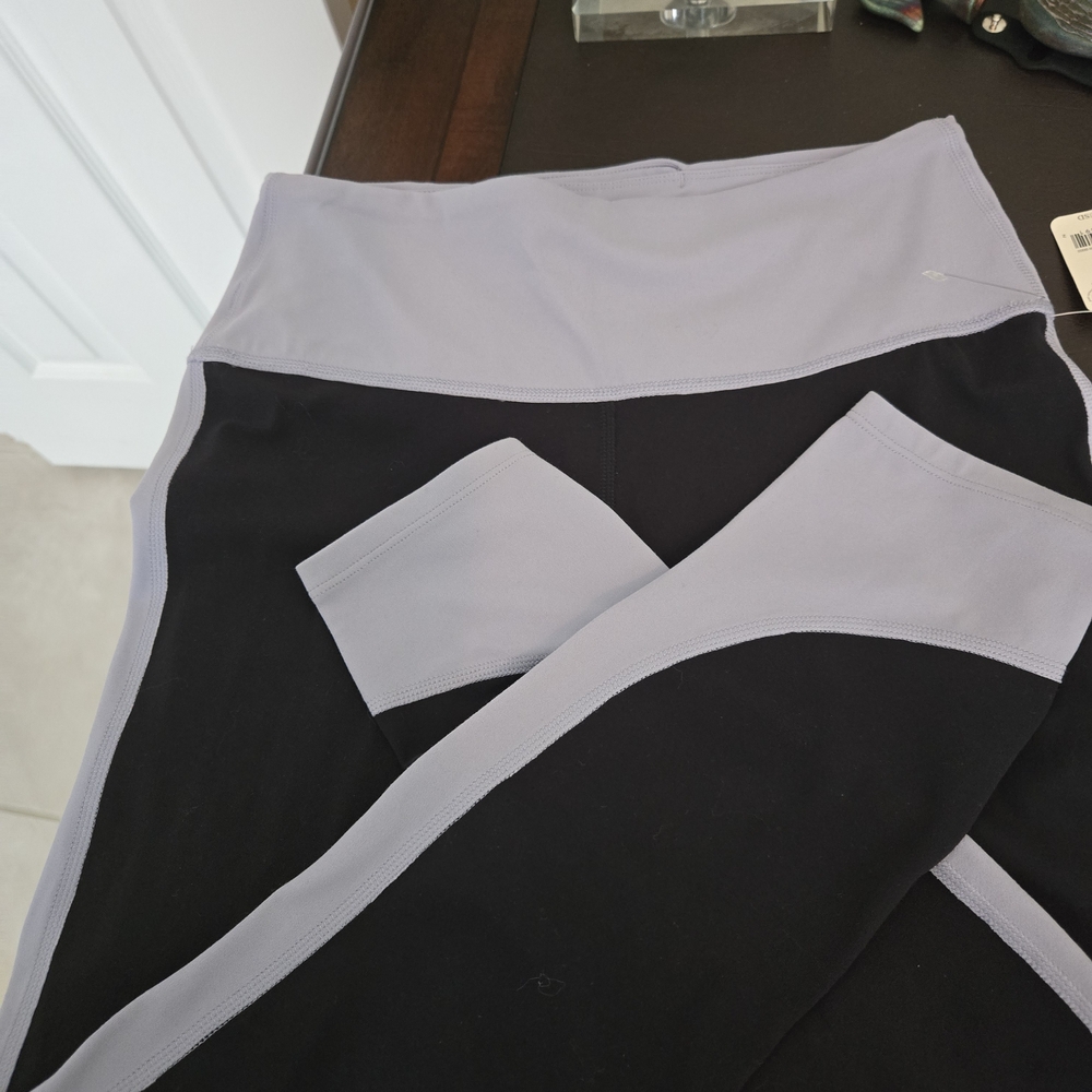 NWT Free People Movement by Free People Black and Platinum Leggings - Picture 2 of 5
